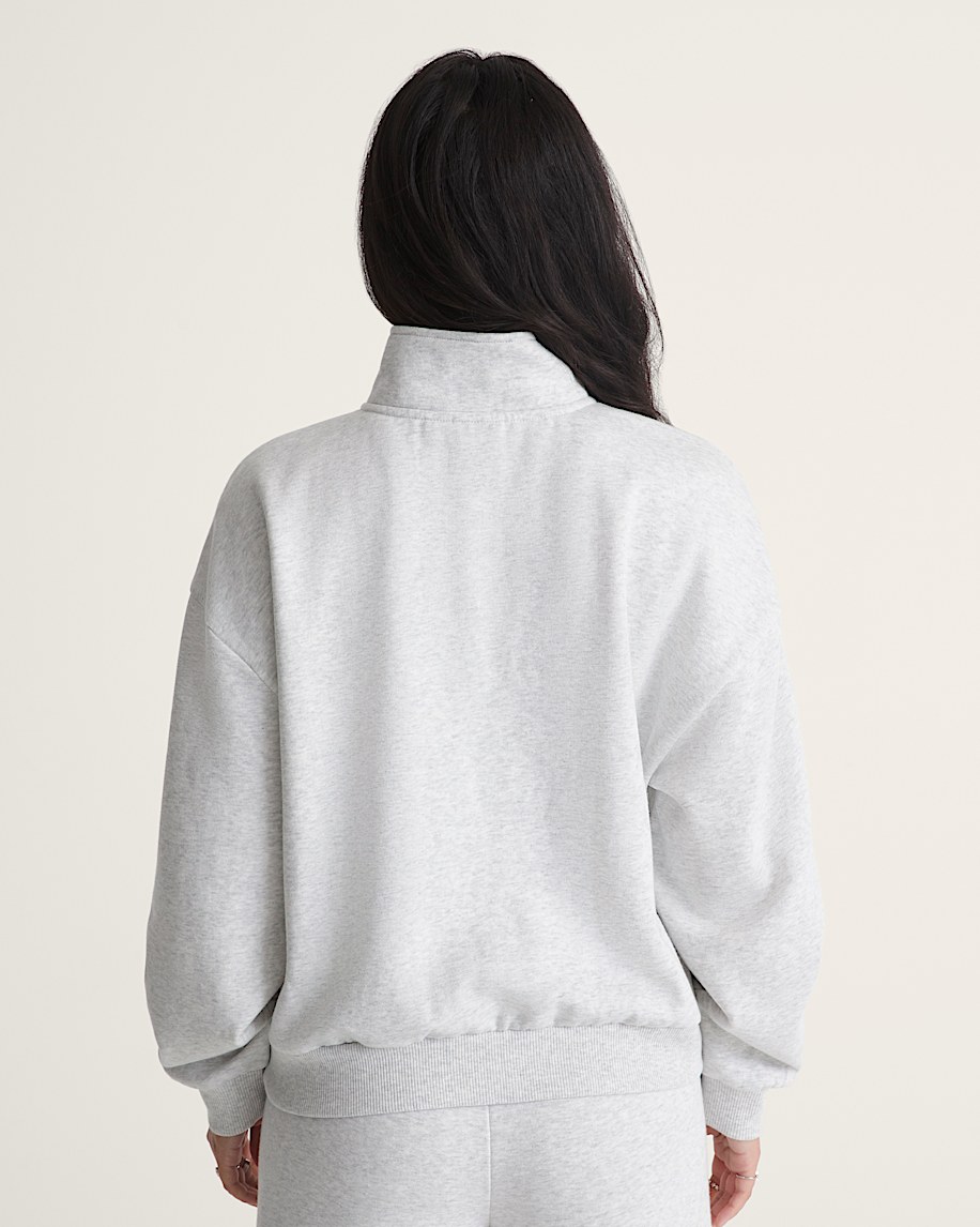 sweatshirt mit stehkragen und schriftzug