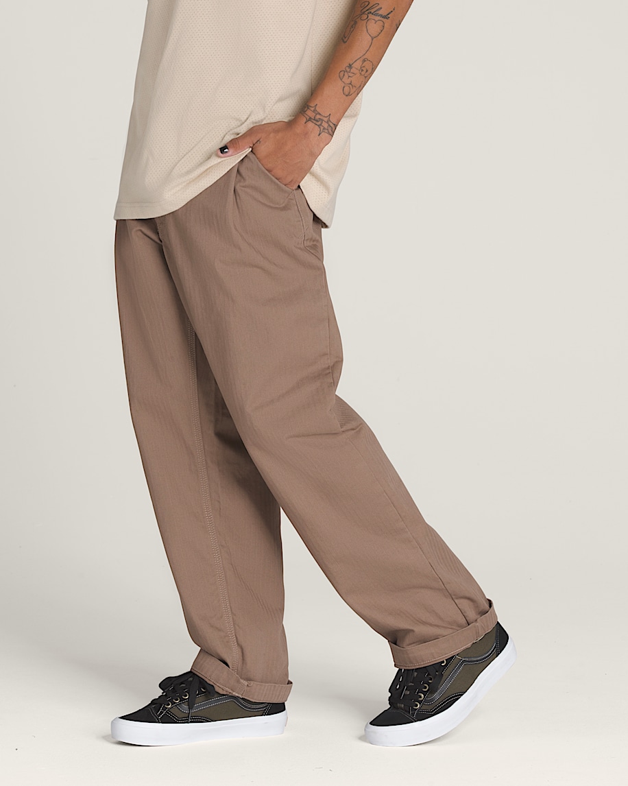 skate loose pleated pants