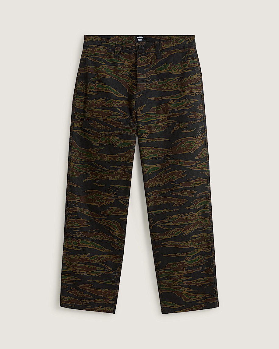 skate loose cargo pants von atiba jefferson