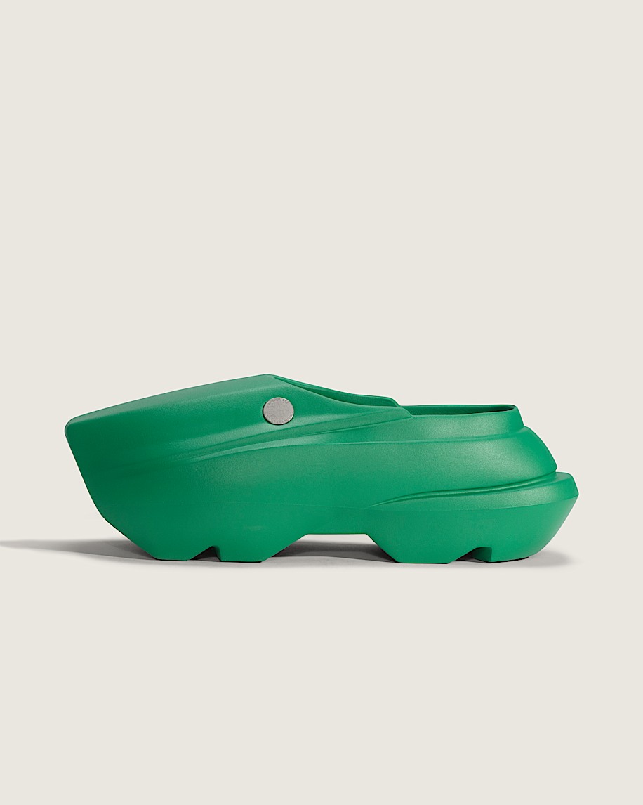 otw von vans x sr studio. la. ca. clog