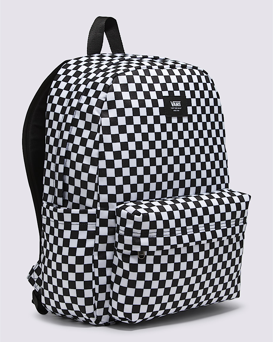 old-school-rucksack mit schachbrettmuster
