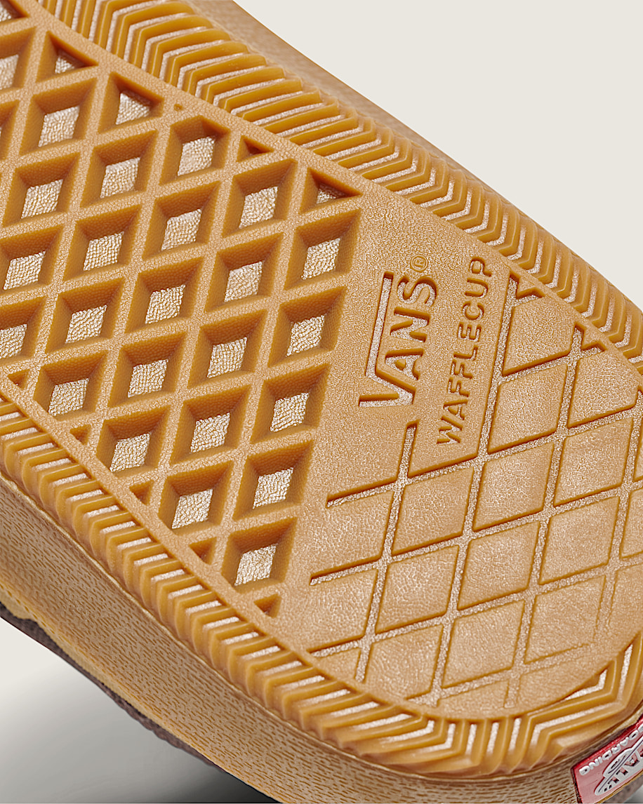 skate gilbert crockett high shoe