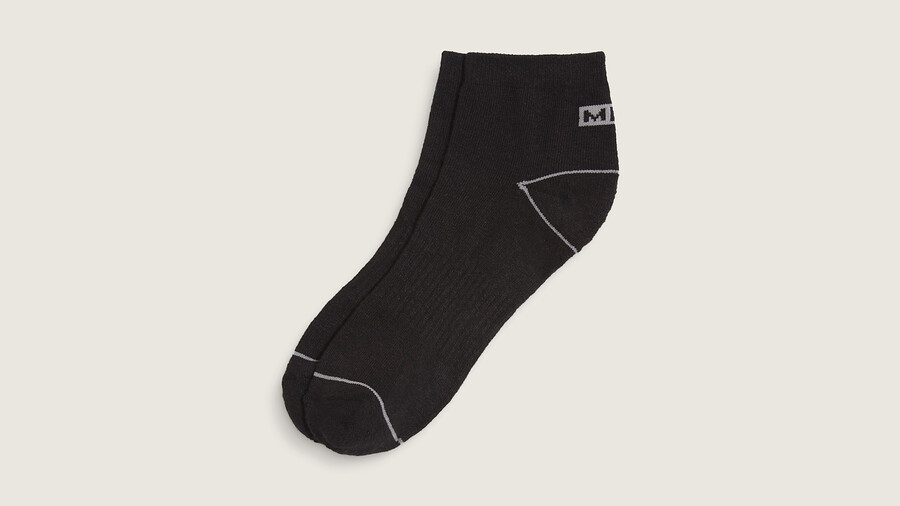 knöchelsocken mit offenem raum