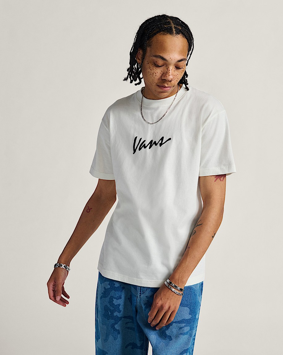 klassisches t-shirt mit schriftzug
