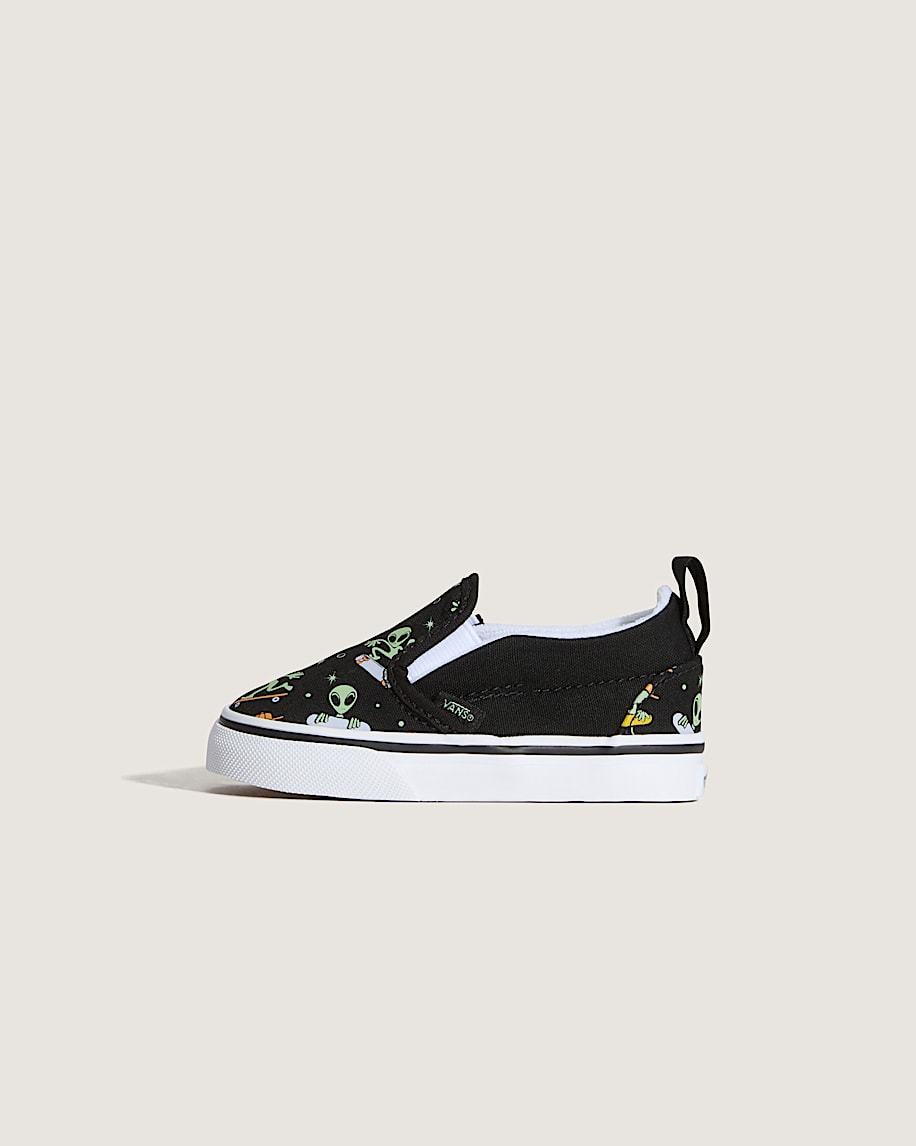 klassischer slip-on-v-schuh für kleinkinder