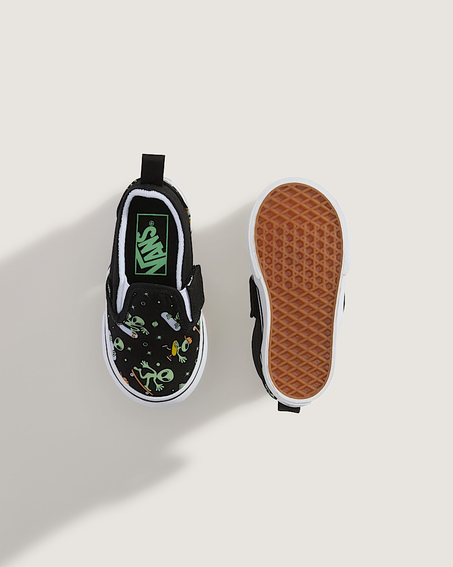 klassischer slip-on-v-schuh für kleinkinder
