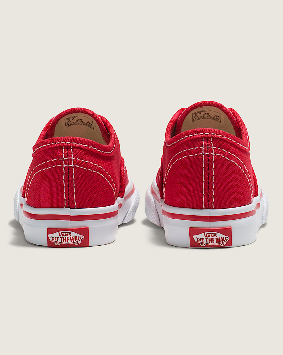authentischer schuh für kleinkinder