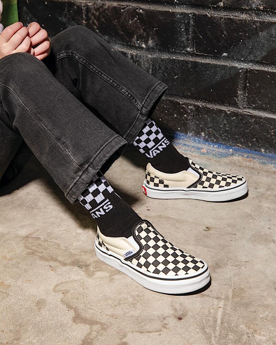klassischer karierter slip-on-schuh für kleine kinder