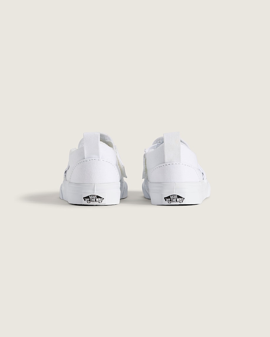 klassischer slip-on-v-schuh für kleinkinder